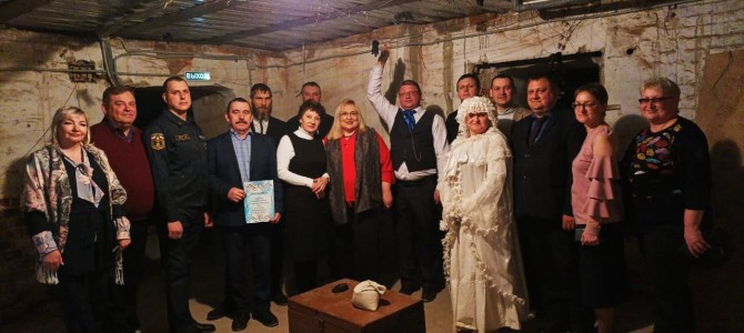 Дом Бахметевых-Оболенских с экскурсией посетили депутаты Собрания представителей Никольского района.