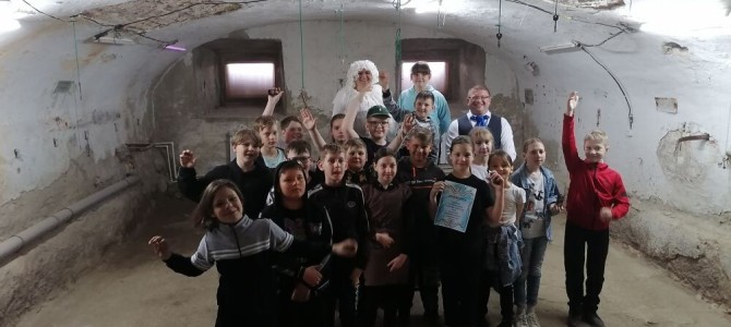 Дом Бахметевых-Оболенских посетили учащиеся 4 класса школы №3 города Никольска.