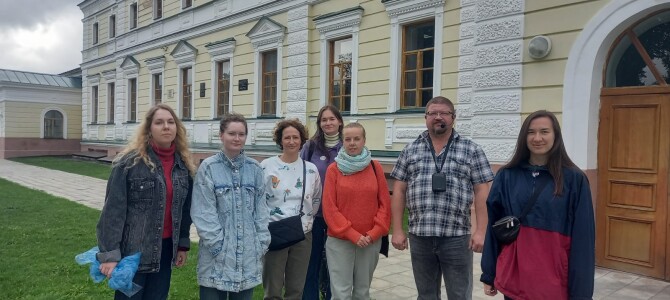 14 августа наш город посетили участники «IV Стекольного практикума» — студенты из Санкт-Петербурга, Москвы, Казани, Воронежа